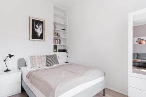 Prague Days - One-bedroom Apartment with Courtyard View in Karlín