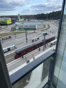 Near center w smart-TV, tram stop and gym visit