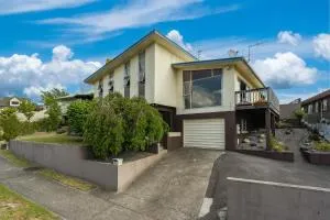 The Family Hub - Waitahanui