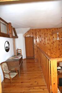 Maisons de vacances Moulin de Verneiges gite de charme et salle multiculturelle en option : photos des chambres