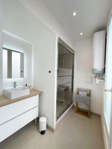 Hyper Centre, Ascenseur, Balcon, emplacement & vue incroyable, spacieux