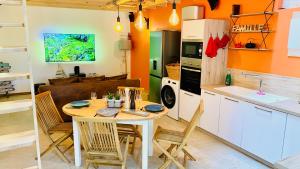 Maisons de vacances L'atelier - Duplex Gite de Prestige La Rochelle : photos des chambres