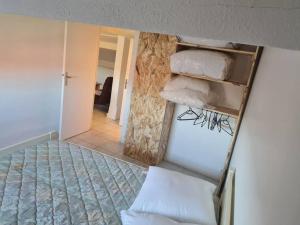 Appartements Appartement climatise 4 pers : photos des chambres