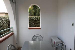 Grazioso bilocale a 200 m dal mare in residence con piscina e WI-FI