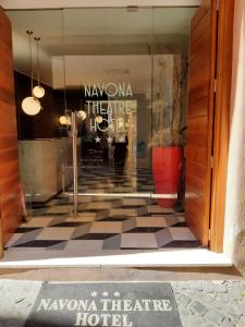 Navona Theatre Hotel