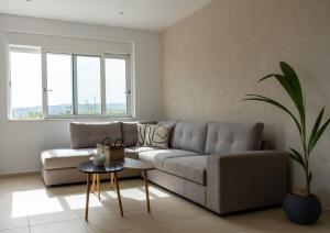 Ros Solis Luxure House