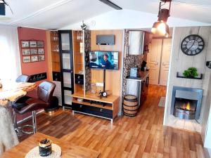 Campings LE PETIT BONHEUR : photos des chambres