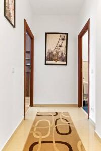 Spacious Central 3 Rooms