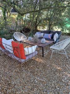 B&B / Chambres d'hotes Le calme de la garrigue : photos des chambres