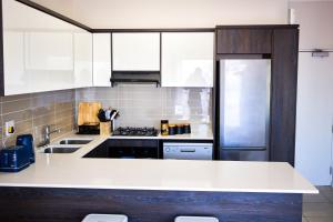 1a - Magical Oasis in Parklands