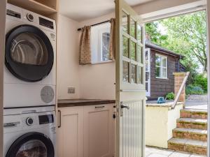 Wayside Cottage