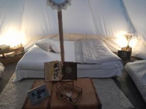Tentes de luxe Domaine de l'Auspeliere : photos des chambres