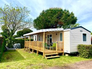 Campings Mobil Home excellence 6 pers. a Mer et Soleil 5*, animaux bienvenus : photos des chambres