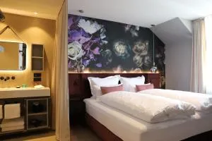 Boutiquehotel Burg Adenbach & Alter Weinbau - Ahrweiler