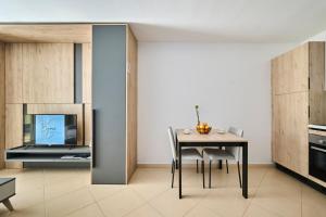 Supreme Studio Apartment Bijoux