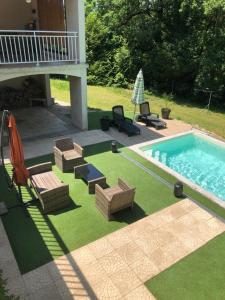 Maisons de vacances Charmant Petit gite au milieu de la Verdure : photos des chambres