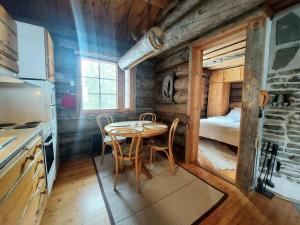 Ruka Monokolo, log apartment in Eastern Ruka