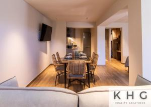 Seaside ground floor elegant Suite in Fiskardo! 20 steps from Zavalata beach!