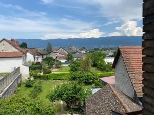 Appartements T3 de charme au pied du grand Colombier : photos des chambres