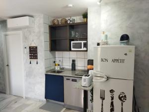 "La Cala de Mijas Bright Apartment with Sea Views Near the Beach"