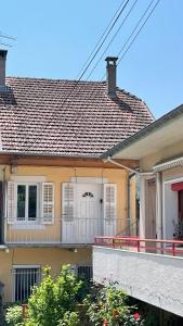 Appartements Charmant T1 entre ville et lac avec balcon : photos des chambres