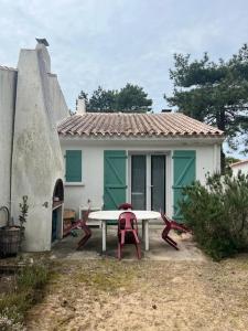 Maisons de vacances petite maison a 150m de la plage : photos des chambres