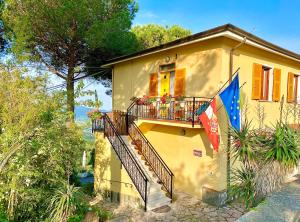 LA GINESTRA B&B