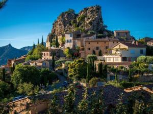 Maisons de vacances Spacious and comfortable holiday flat in a provencal country house, Gigondas : photos des chambres