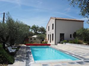 Maisons de vacances Charming holiday home with pool in Drome Provencale, Nyons : photos des chambres