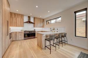 Luxury Townhouse in the Heart of LoHi
