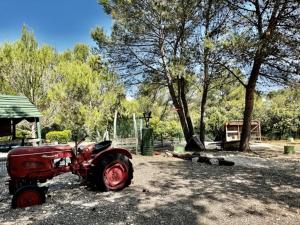 Maisons de vacances Maison de Vacances en Provence avec Piscine, Golf a Proximite, Fibre et Linge Haut de Gamme - FR-1-658-9 : Maison de Vacances