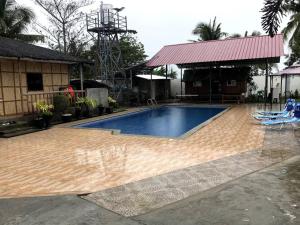 Rainiers Resort House or Villa Accommodation