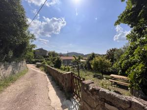 Maisons de vacances Maison En Pierre Dans Village Calme : photos des chambres