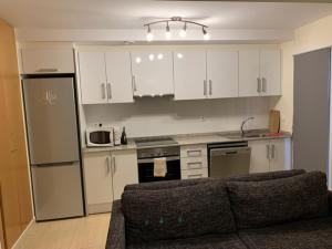 Beau 2 pieces récent a 5 m de la plage