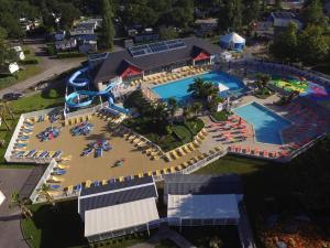 Campings LE PETIT BONHEUR : photos des chambres