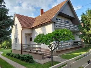 Apartment Balatonszarszo/Balaton 20084 - Балатонсарсо