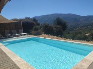 Maisons de vacances La Bernardiere du Ventoux 2 : photos des chambres