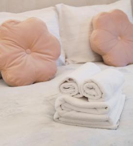 Lewartowskiego Luxury Lovely Apartment by BookingHost