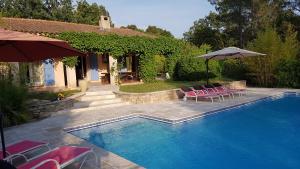 Maisons de vacances Villa en Provence : photos des chambres
