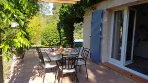 Maisons de vacances Villa en Provence : photos des chambres