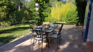 Maisons de vacances Villa en Provence : photos des chambres