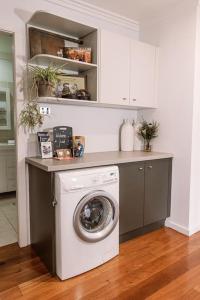 Laundry Lane Cottage