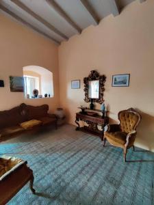 Portaterra - Spaziosa Casa con Bella Vista e Giardino