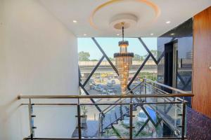 Hotel Paris Chandigarh Zirakpur