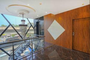 Hotel Paris Chandigarh Zirakpur