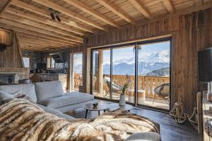 Chalets CHALET LES CERISES Jacuzzi, Sauna, Hammam, Cinema : photos des chambres