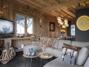 Chalets CHALET LES CERISES Jacuzzi, Sauna, Hammam, Cinema : photos des chambres