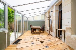 Appartements L'echoppe Bergeracoise, Salle de jeux, Climatisation et terrasse : photos des chambres