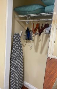 Huntington Beach adorable 2 bedrooms, 2 bathrooms