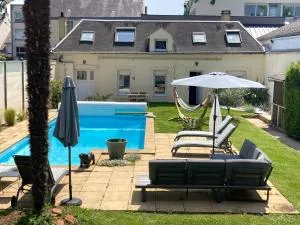 La Paisible - Maison 6 pers piscine - Le Mans centre - لو مان